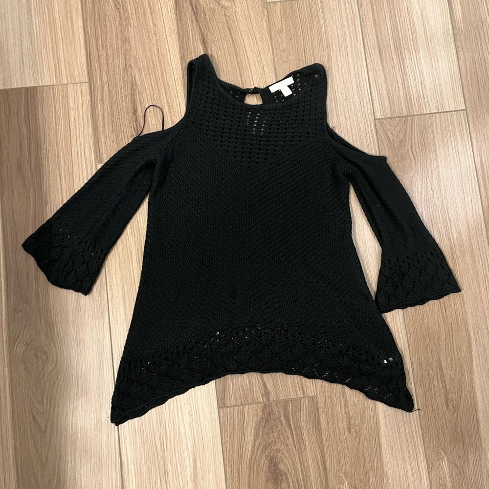Lauren Conrad lace bell sleeve cold shoulder top